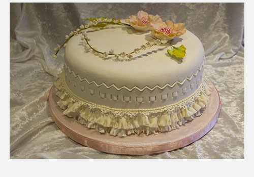 Torta para eventos con volados
